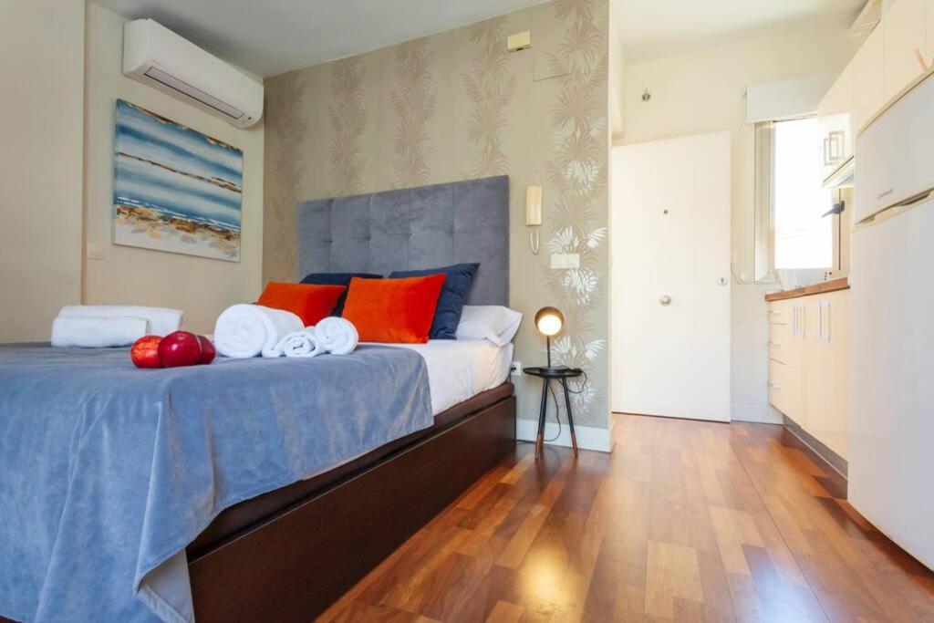 Ferienwohnung Precioso Atico Con Terraza Centro Historico Málaga Exterior foto